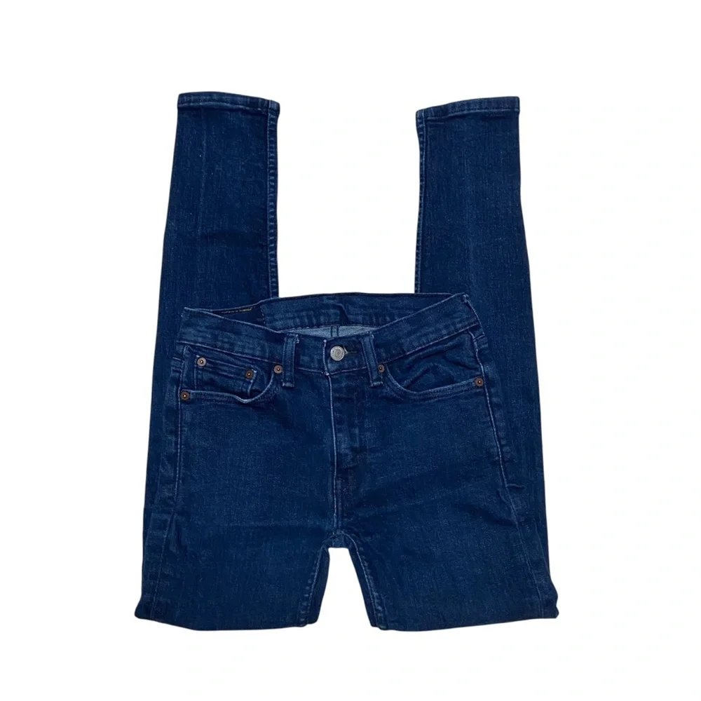 Levi’s 519 Extreme Skinny Dark Wash Jeans Blue